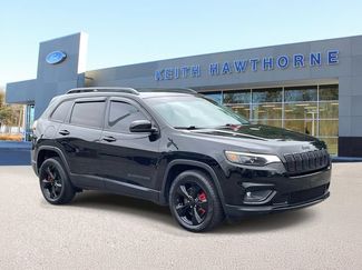 Used 2019 Jeep Cherokee Latitude Plus FWD video 1