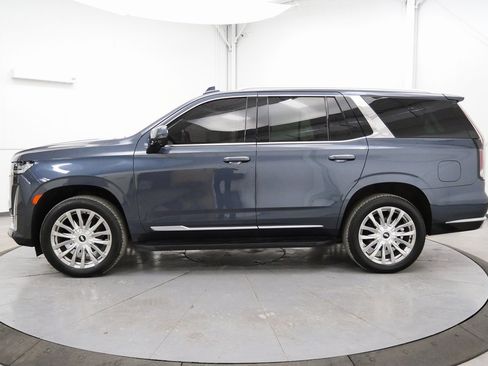 Used 2021 Cadillac Escalade Premium Luxury w/ Driver Assist Tech Package image 4