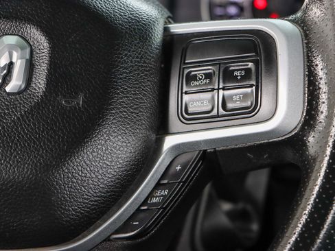 Used 2022 RAM 2500 Big Horn w/ Cold Weather Group image 14