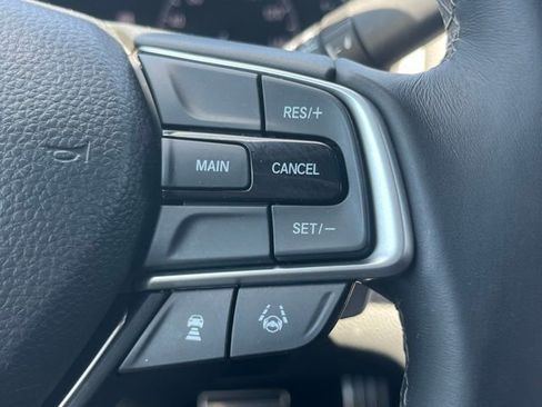 Used 2019 Honda Accord Sport image 14