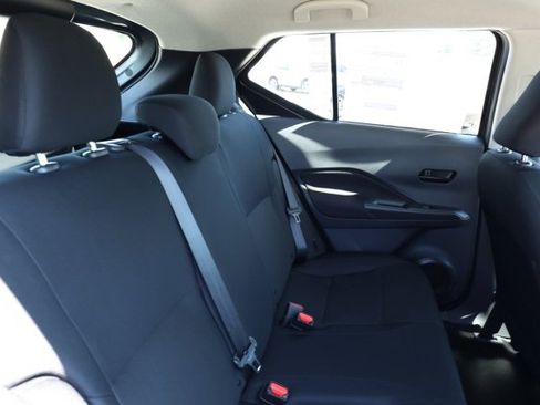 New 2025 Nissan Kicks Play S image 18