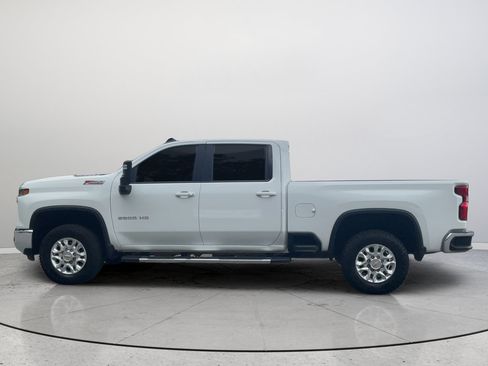 Certified 2024 Chevrolet Silverado 2500 LT AWD/4WD image 10