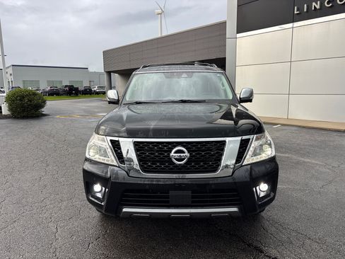 Used 2019 Nissan Armada Platinum w/ Captain's Chairs Package AWD/4WD image 2