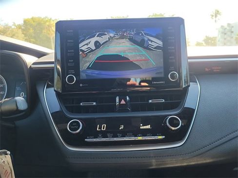 Used 2022 Toyota Corolla SE image 20