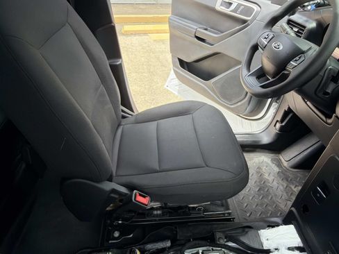Used 2022 Ford Explorer 4WD Police Interceptor image 13