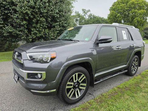 Used 2014 Toyota 4Runner Limited AWD/4WD image 2