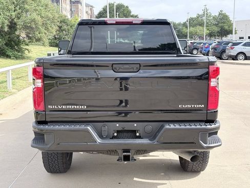 Used 2026 Chevrolet Silverado 2500 Custom w/ Custom Value Package AWD/4WD image 5