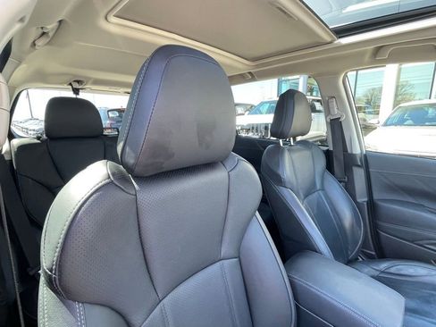 Used 2022 Subaru Forester Touring image 28