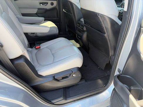 Used 2023 Honda Pilot EX-L image 14