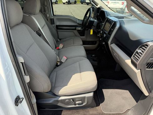 Used 2018 Ford F150 XLT w/ Equipment Group 302A Luxury AWD/4WD image 16