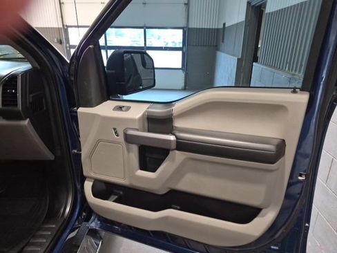 Used 2019 Ford F150 XLT w/ Equipment Group 302A Luxury AWD/4WD image 24