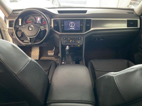 Used 2018 Volkswagen Atlas SE FWD image 14