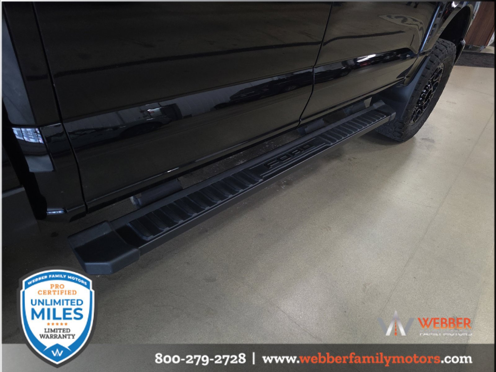 Used 2024 Ford F350 Lariat w/ Lariat Ultimate Package AWD/4WD image 5