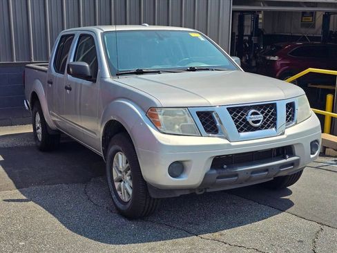 Used 2017 Nissan Frontier SV AWD/4WD image 8
