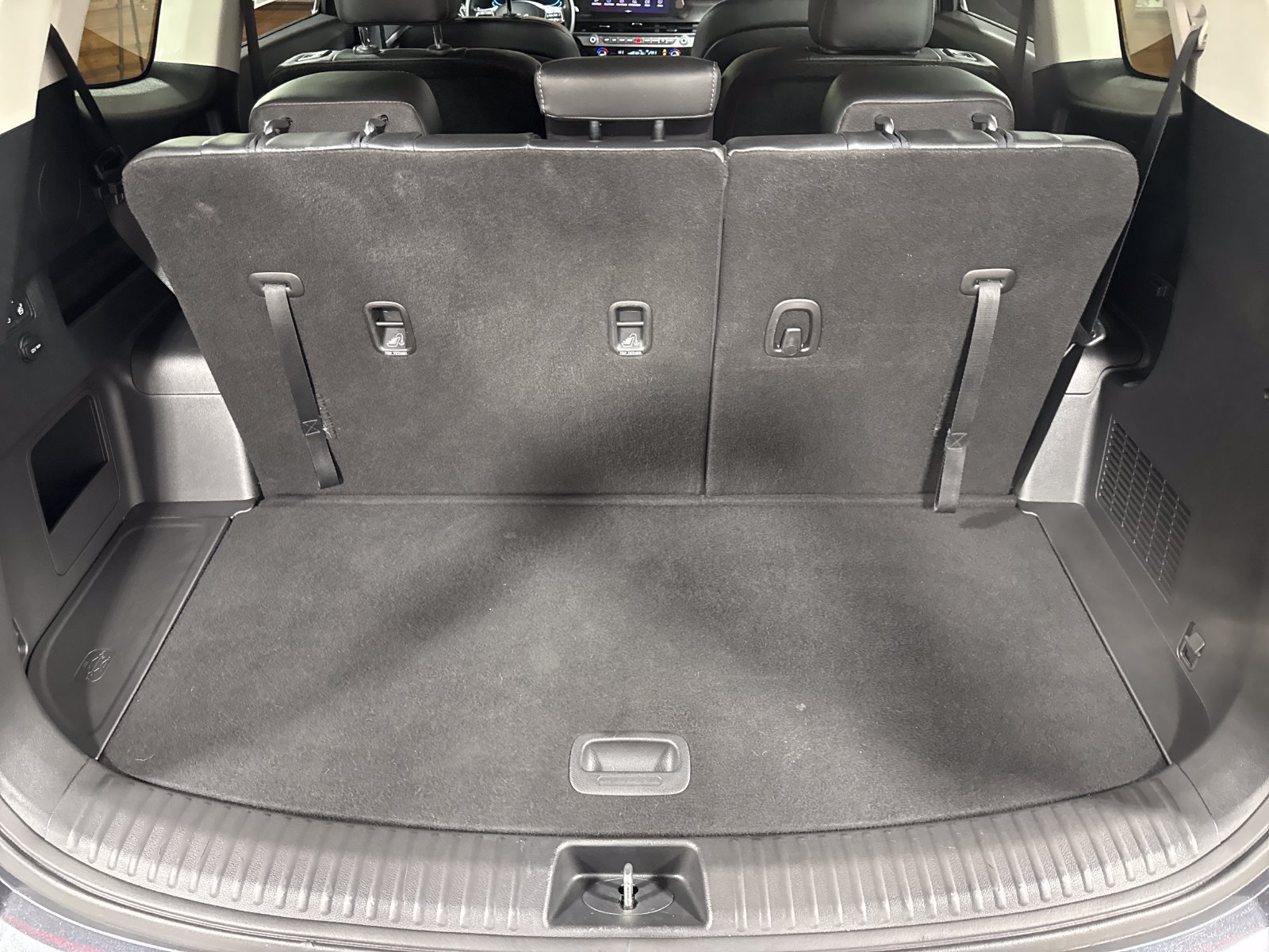 Used 2023 Kia Telluride S AWD/4WD image 25