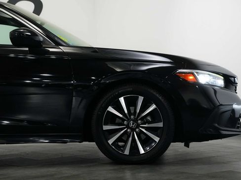 Used 2022 Honda Civic EX image 9