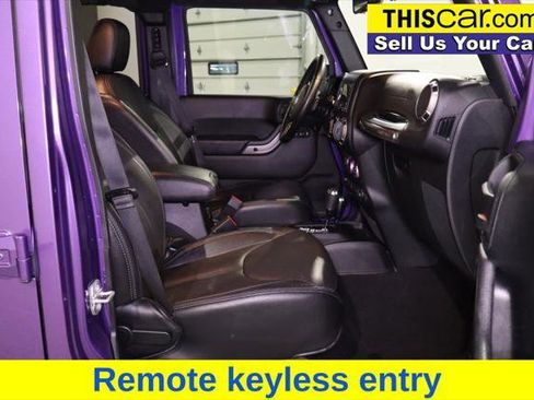 Used 2018 Jeep Wrangler Unlimited Sahara image 27