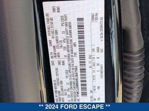 Certified 2024 Ford Escape ST-Line w/ Tech Pack #1 FWD image 24