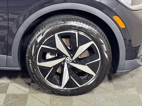 Certified 2025 Volkswagen ID.4 Pro S AWD/4WD image 26