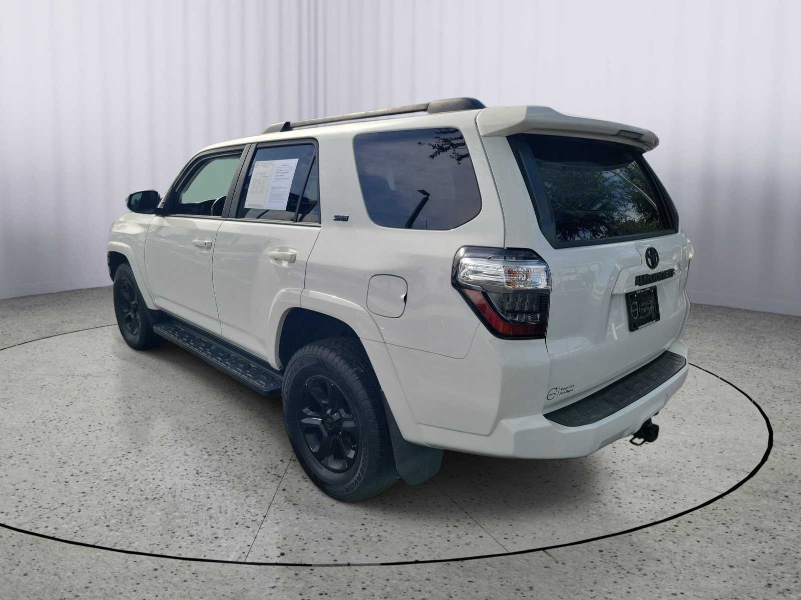 Used 2021 Toyota 4Runner SR5 Premium AWD/4WD image 4