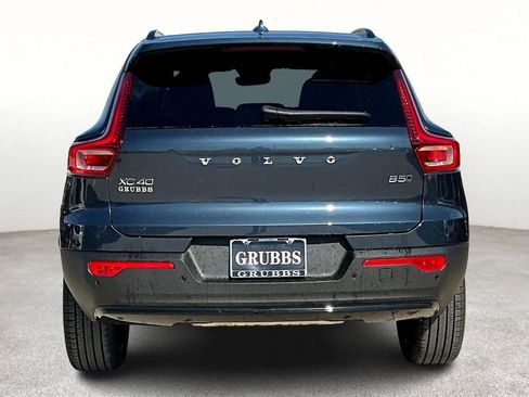 New 2026 Volvo XC40 B5 Plus w/ Protection Package Premier image 6