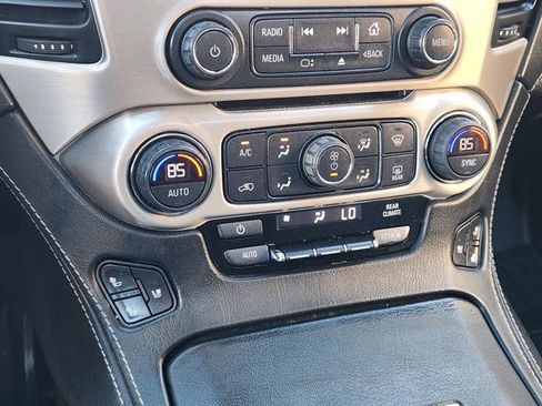 Used 2019 GMC Yukon XL Denali w/ Denali Ultimate Package image 14