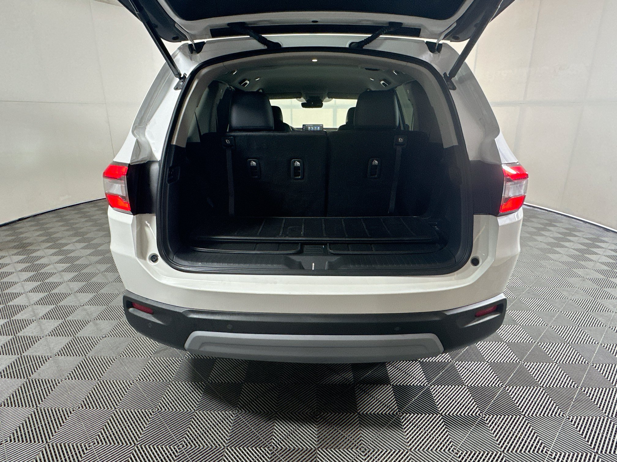 Used 2023 Honda Pilot EX-L image 31