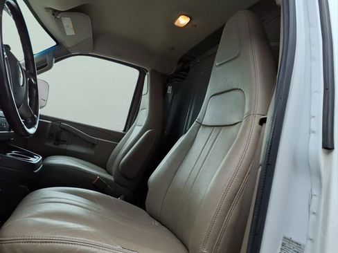 Used 2019 Chevrolet Express 2500 w/ Driver Convenience Package image 12