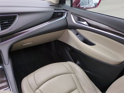 Used 2019 Buick Enclave Premium w/ Experience Buick Package image 17