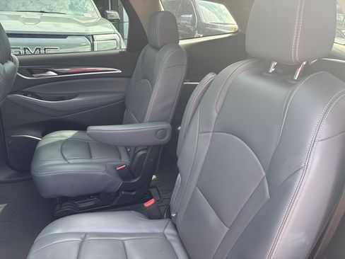 Used 2019 Buick Enclave Premium w/ Experience Buick Package image 26