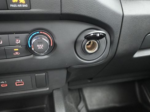 Used 2023 Nissan Frontier SV w/ Midnight Edition Package AWD/4WD image 33