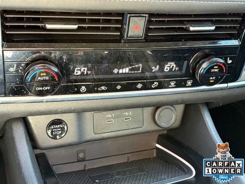 Used 2024 Nissan Rogue SL image 14