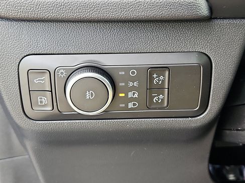 New 2026 Ford Escape PHEV image 16