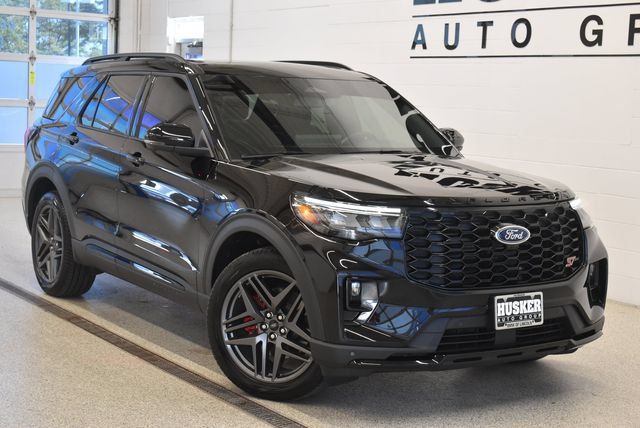 Used 2026 Ford Explorer ST w/ Sun And Sound Package AWD/4WD image 1