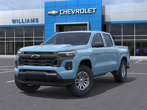 New 2026 Chevrolet Colorado LT w/ LT Convenience Package AWD/4WD image 6
