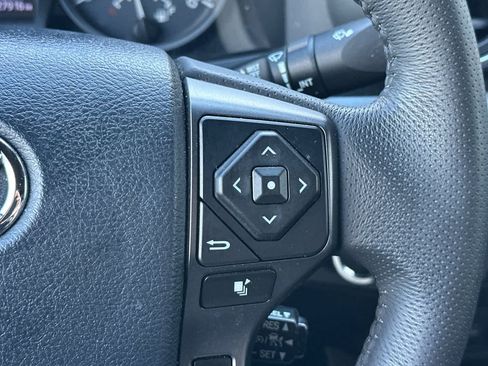 Used 2019 Toyota Tacoma TRD Off-Road w/ Technology Package image 26