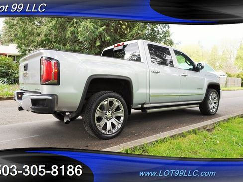 Used 2018 GMC Sierra 1500 Denali w/ Denali Ultimate Package AWD/4WD image 9