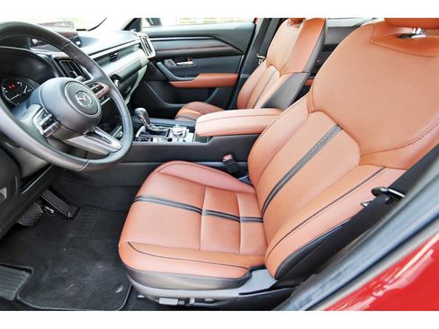 Certified 2025 MAZDA CX-50 2.5 Turbo w/ Premium Plus Pkg image 11