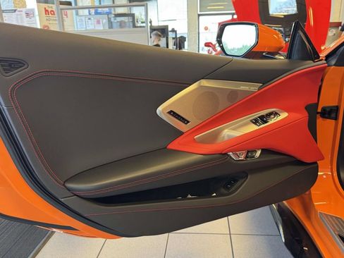 Used 2024 Chevrolet Corvette Z06 RWD image 17
