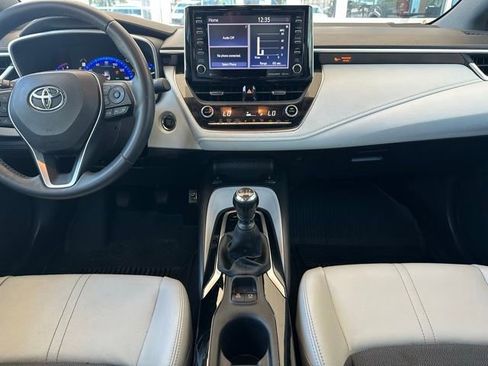 Used 2019 Toyota Corolla XSE image 14