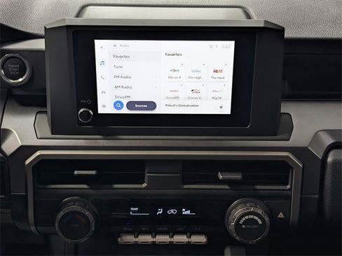 Used 2025 Toyota 4Runner SR5 image 12