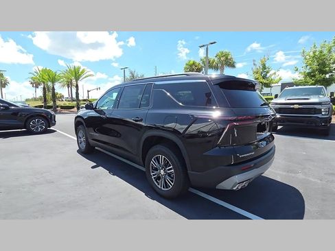New 2026 Chevrolet Traverse LT w/ Driver Confidence Package FWD image 21