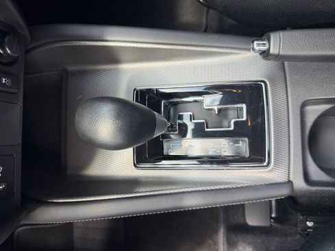 Used 2024 Mitsubishi Outlander Sport ES AWD/4WD image 21