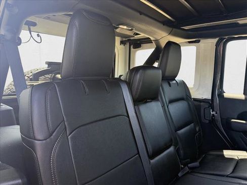 Used 2021 Jeep Wrangler Unlimited Rubicon image 21