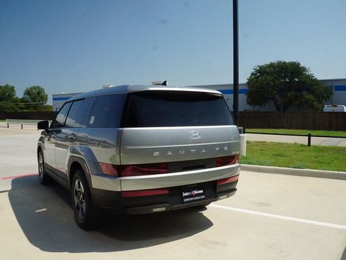 New 2026 Hyundai Santa Fe SE image 7