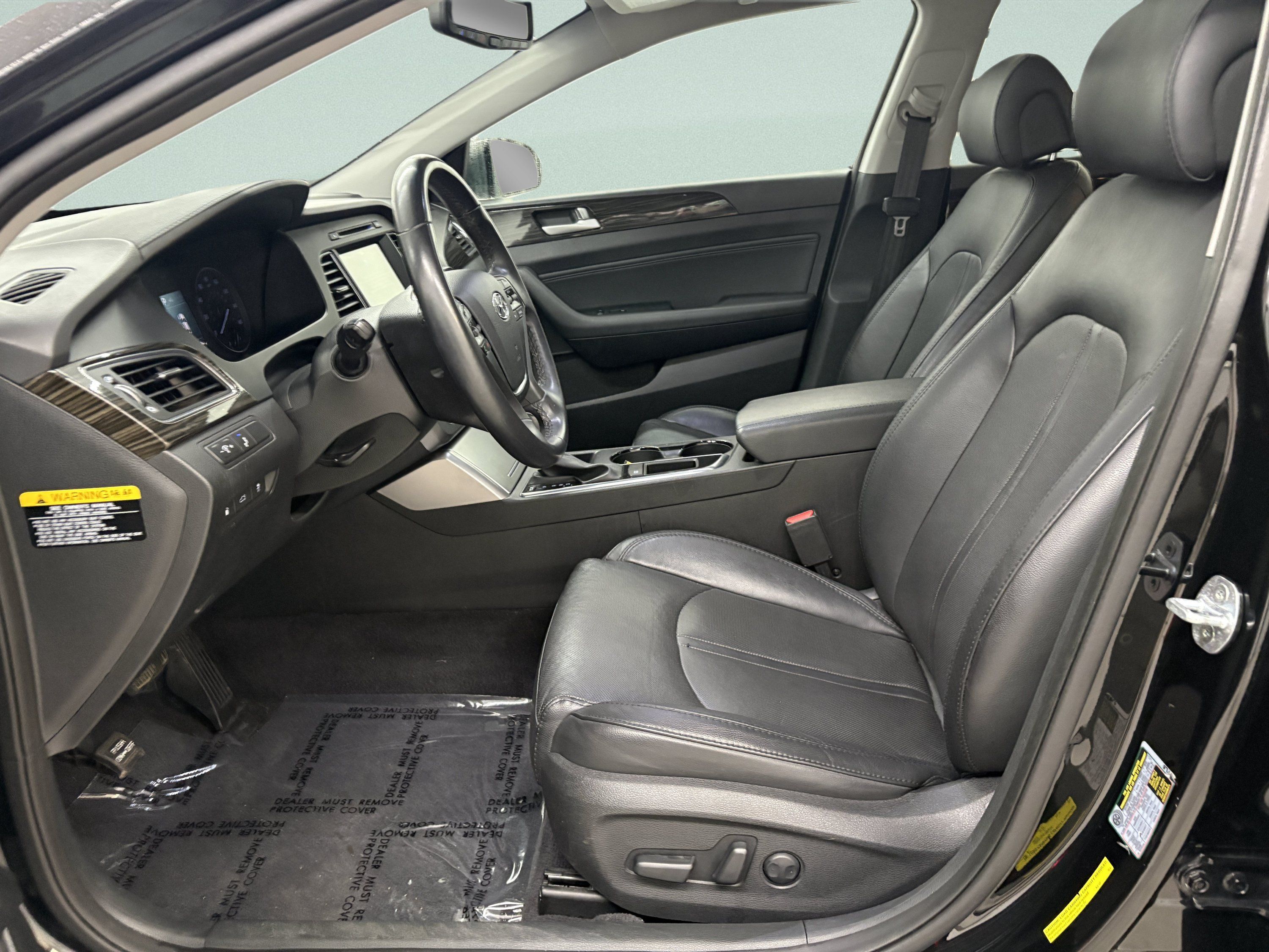 Used 2016 Hyundai Sonata Limited FWD image 10
