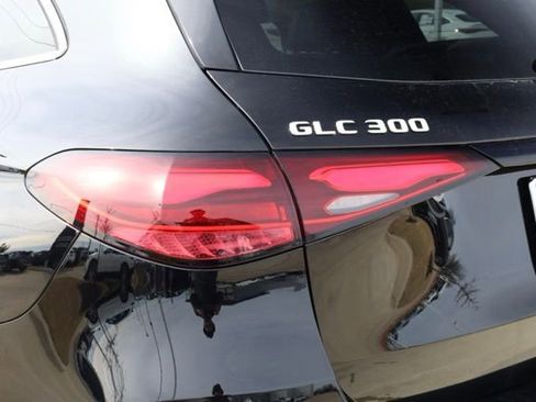 Certified 2026 Mercedes-Benz GLC 300 image 10