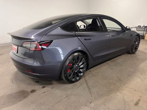 Used 2023 Tesla Model 3 Performance image 3