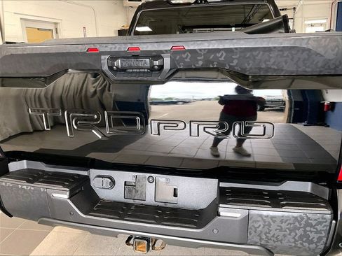 Used 2022 Toyota Tundra TRD Pro AWD/4WD image 29