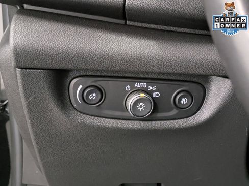 Used 2018 Buick Regal Essence w/ Driver Confidence Package #1 image 21